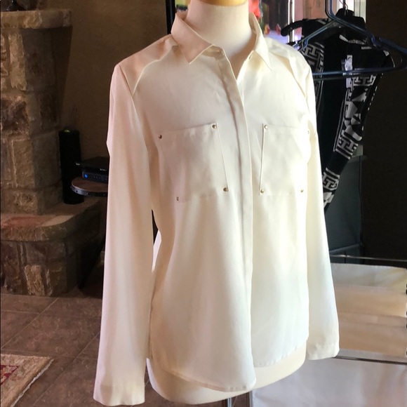 Buttoned down blouse - Picture 3 of 6